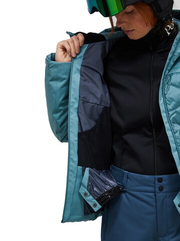 PEAK PERFORMANCE Winter Jacket in Green