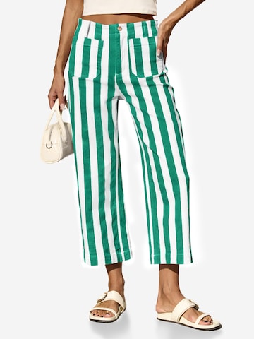 Imily Bela Regular Jeans in Groen: voorkant