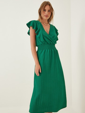 Happiness İstanbul Φόρεμα σε πράσινο: μπροστά