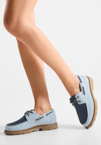 WODEN Lage schoen 'Johanne' in Blauw