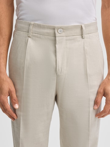 STRELLSON Regular Bügelfaltenhose 'Tomeo' in Beige