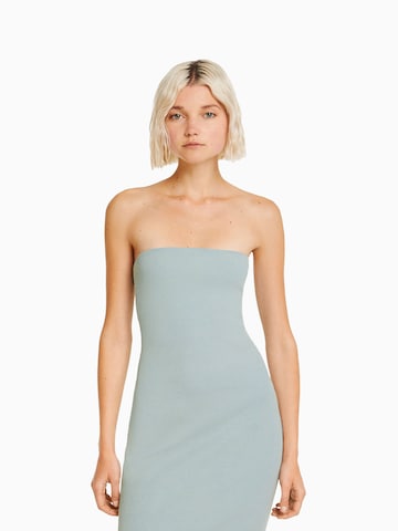 Bershka Kleid in Blau: predná strana