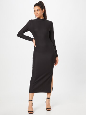 Robe 'ABELINE-CLEMANTIS' Louche en noir : devant