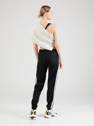 Effilé Pantalon de sport ADIDAS SPORTSWEAR en noir