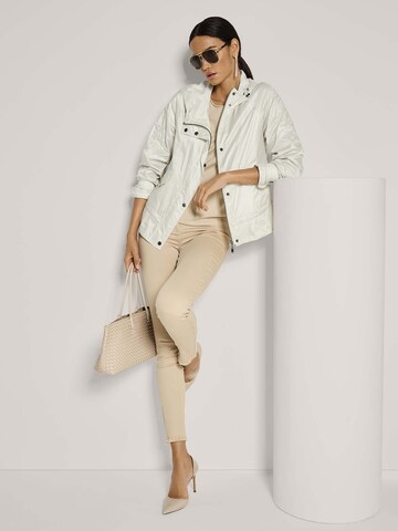 Veste mi-saison MADELEINE en blanc