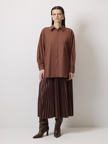 Touche Prive Shirt in Brown