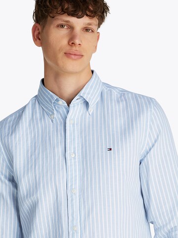 TOMMY HILFIGER Klasický střih Košile – modrá