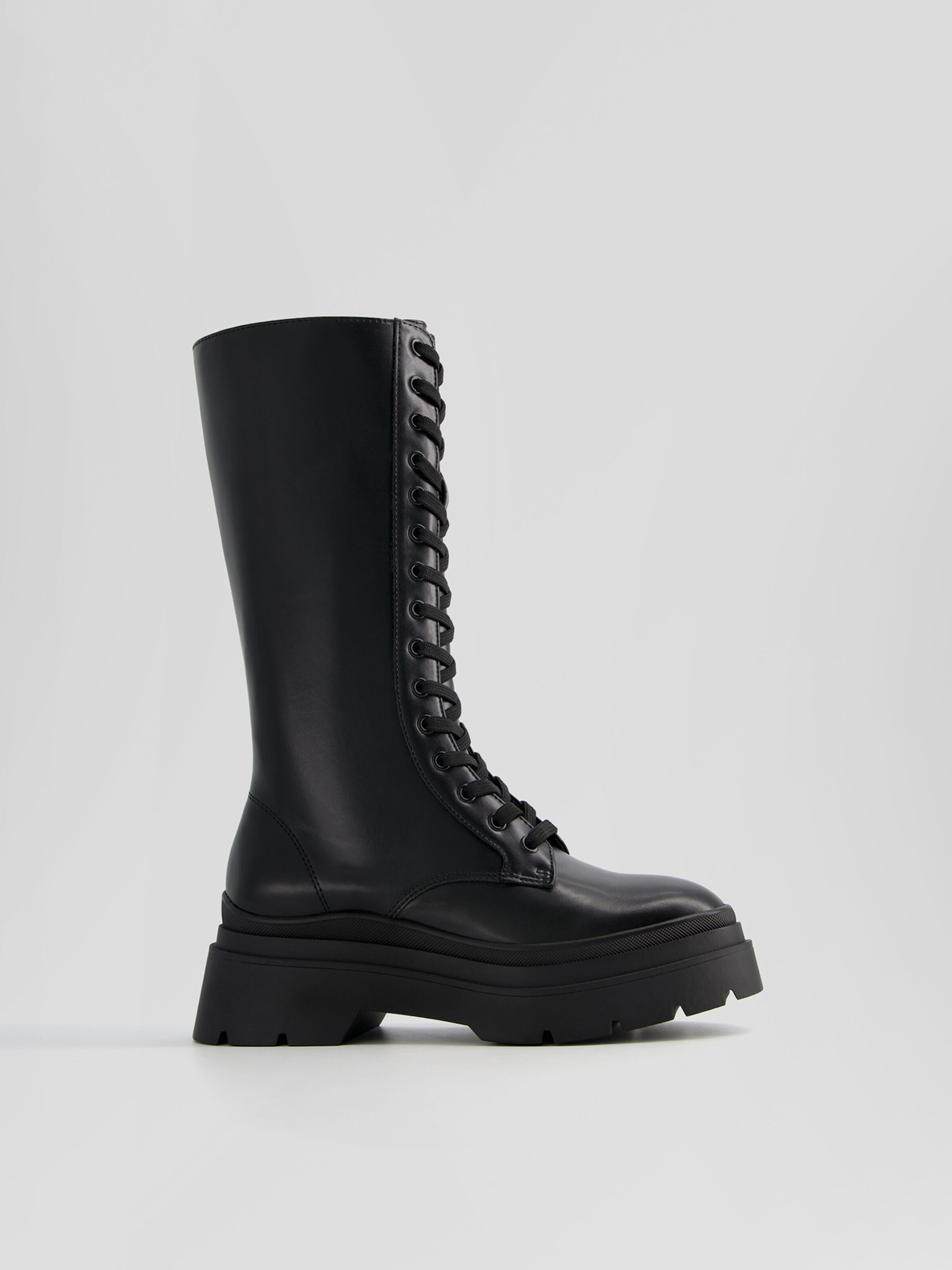 Bottes lacets Bershka en Noir ABOUT YOU