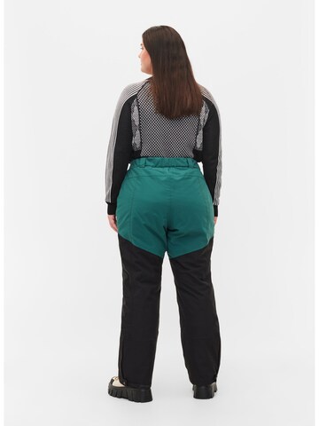 Regular Pantalon outdoor Zizzi en vert