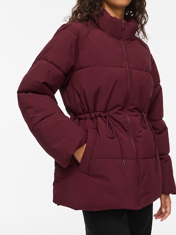 VILA Between-season jacket 'VILAVENDER' in Red