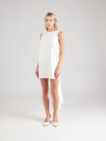 YAS Cocktail Dress in White: front