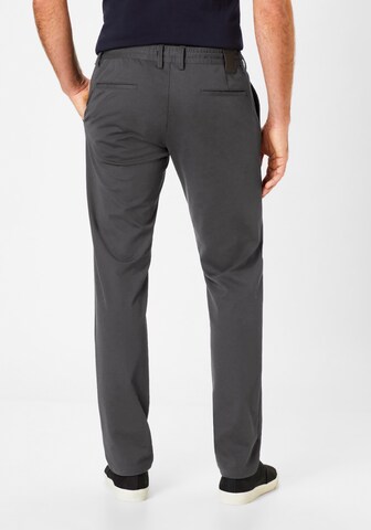 REDPOINT Slim fit Chino Pants in Black