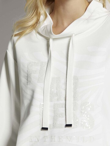 MADELEINE Sweatshirt in Wit