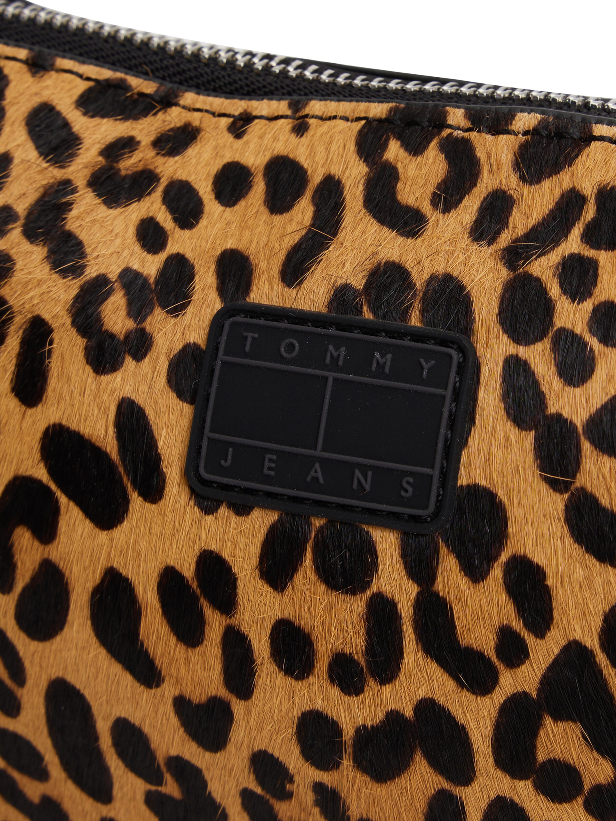 Tommy Jeans Наплечная сумка 'MUST' в Черный