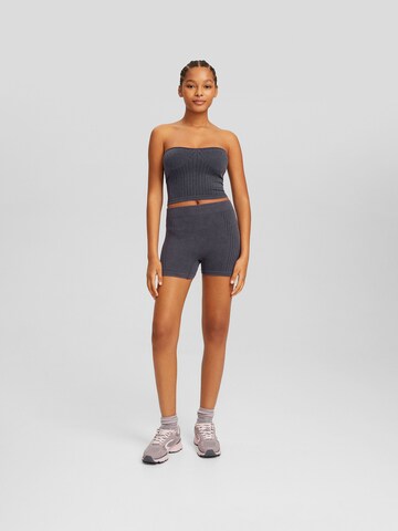 Bershka Skinny Kalhoty – černá