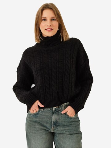 Pullover di Bianco Lucci in nero