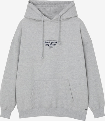 Pull&Bear Sweatshirt in Grey: front