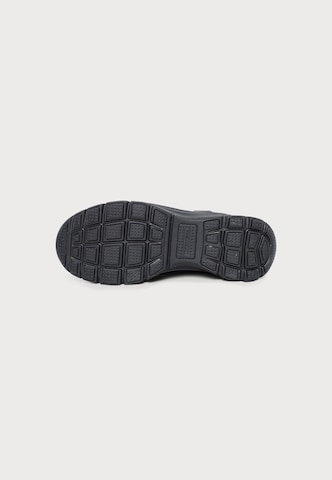 SKECHERS Pahkluusaapad 'Easy Going', värv must
