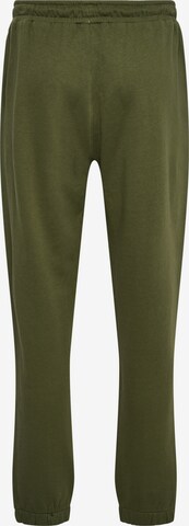 Tapered Pantaloni di Hummel in verde