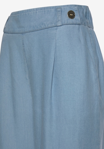 LASCANA Wide leg Pleat-Front Pants in Blue