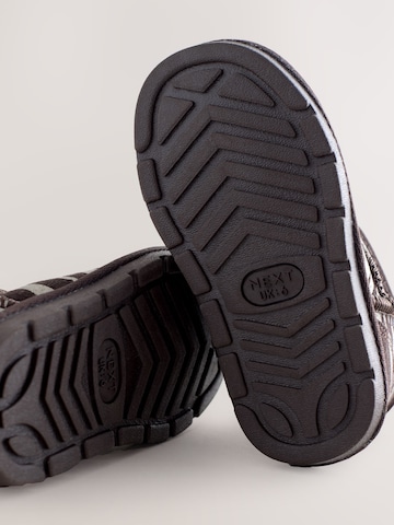 Cizme de la Next pe argintiu