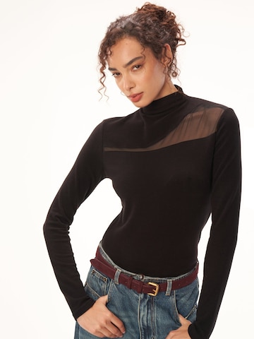 T-shirt 'YOLIGEX Rollkragen Top mit Mesh-Einsatz' yoligex en noir