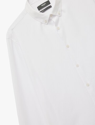 Koton Slim Fit Hemd in Weiß