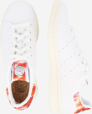 Baskets basses 'STAN SMITH' ADIDAS ORIGINALS en blanc