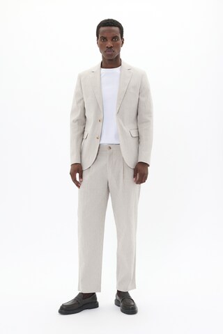 Matinique Regular fit Colbert 'George' in Beige