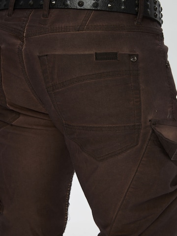 CIPO & BAXX Regular Jeans in Brown