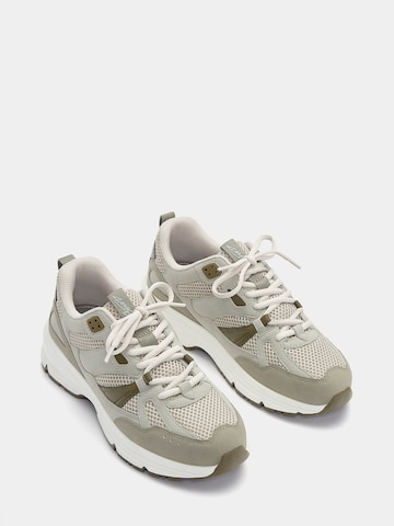 Pull&Bear Platform trainers in Green