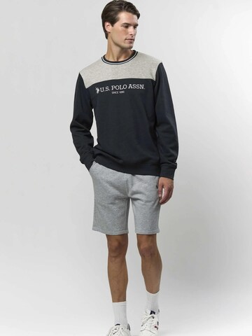 U.S. POLO ASSN. Neulepaita ' Cesar ' värissä harmaa