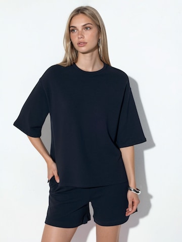 T-shirt Busem en bleu : devant