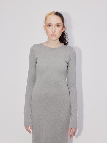 ABOUT YOU REBIRTH STUDIOS Dress 'Essential' in Grey