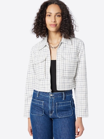 Abercrombie & Fitch Between-Season Jacket in White: front