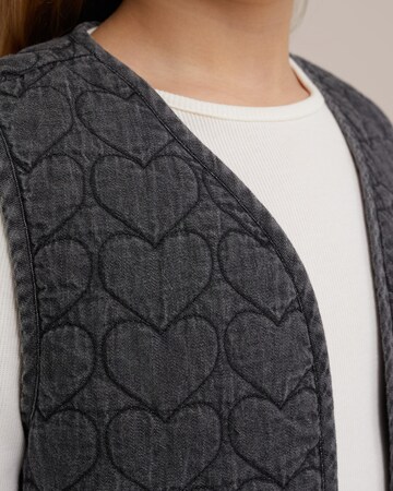 WE Fashion Vest in Grey