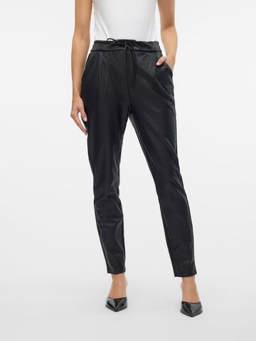 VERO MODA Baggy Trousers 'Eva' in Black: front