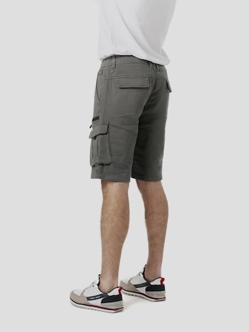 Loosefit Pantalon cargo KOROSHI en vert