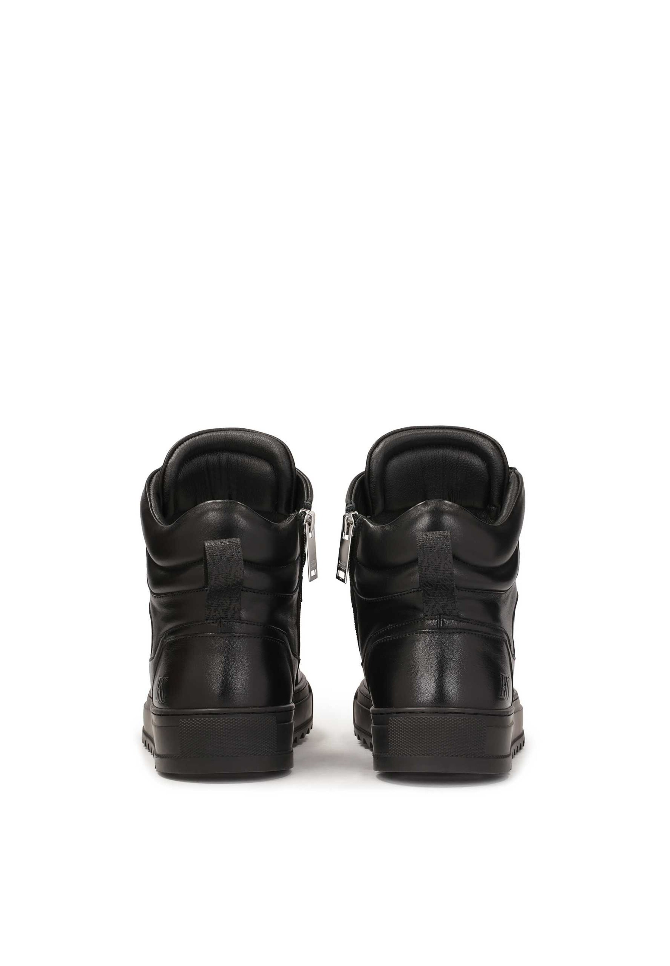 Sneaker alta di Kazar Studio in nero