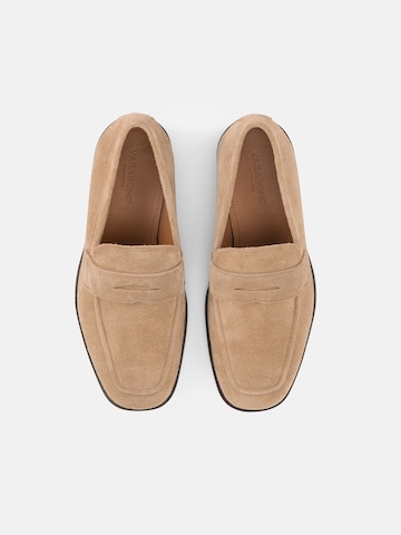 VAGABOND SHOEMAKERS Slip-ons 'Troy' in Beige