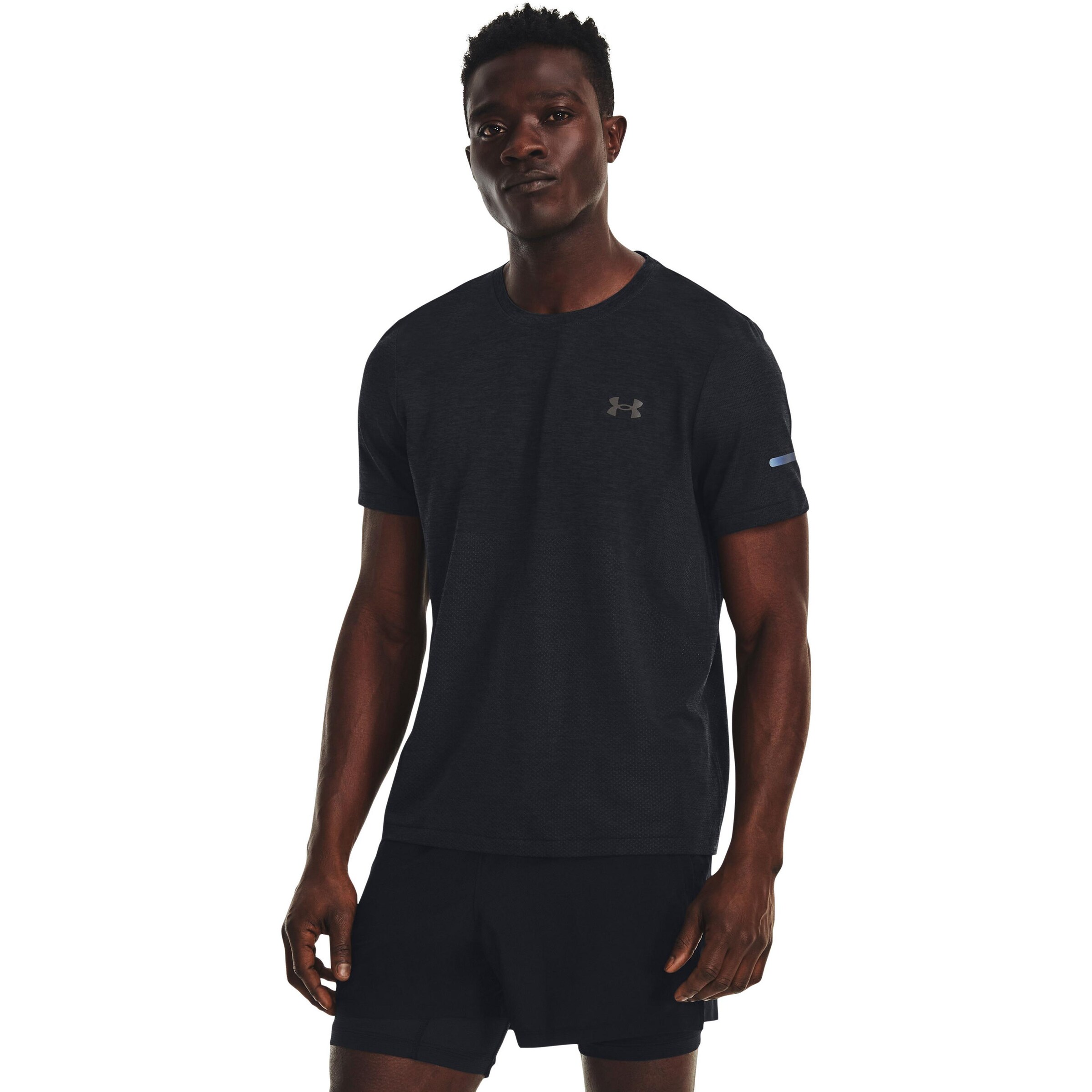 UNDER ARMOUR Funktionsshirt in Schwarz: Vorderseite