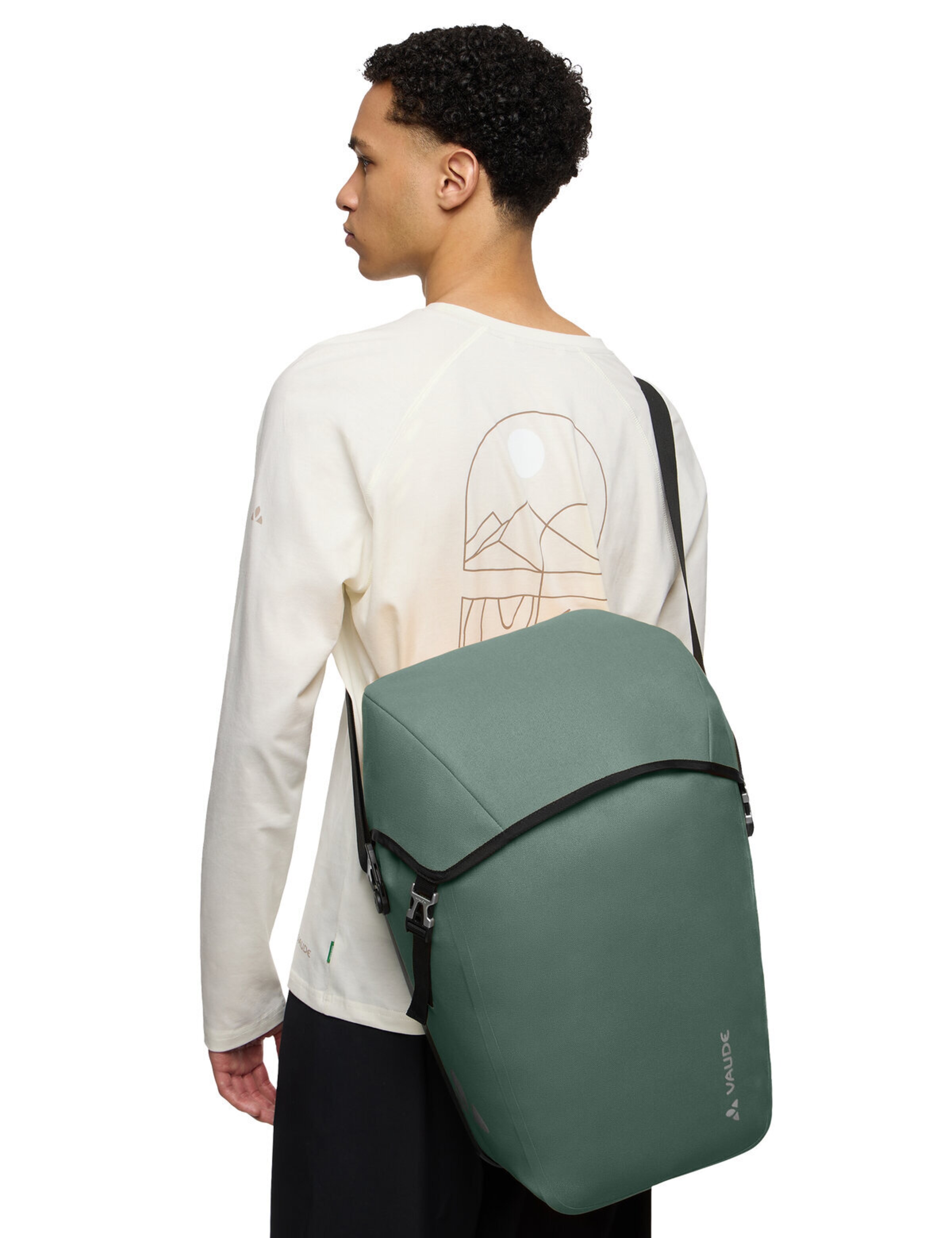 VAUDE Sports bag 'Comyou Pro' in Green: front