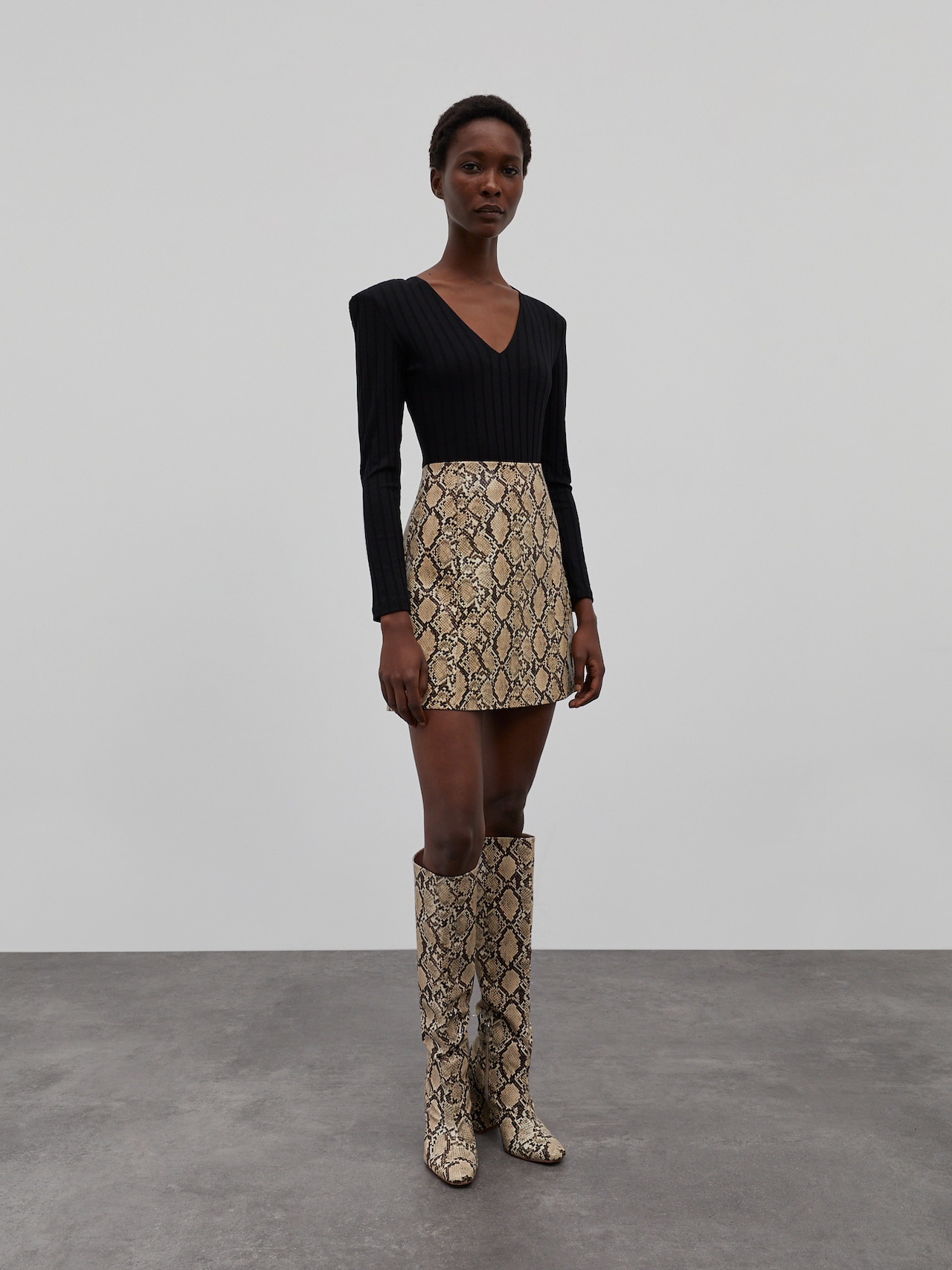 EDITED Produkte Shirtbody 'Luciana' schwarz