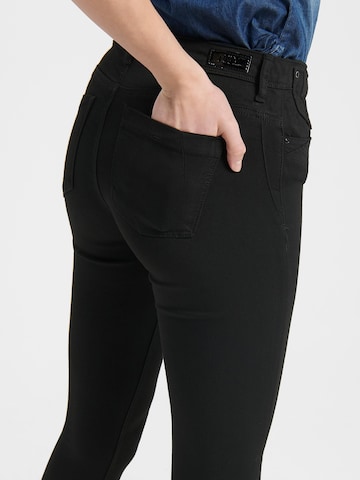 ONLY Skinny Jeans 'CARMEN' in Black