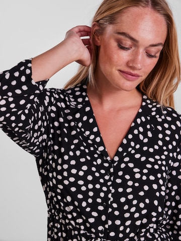 Abito camicia 'Nya' di PIECES in nero