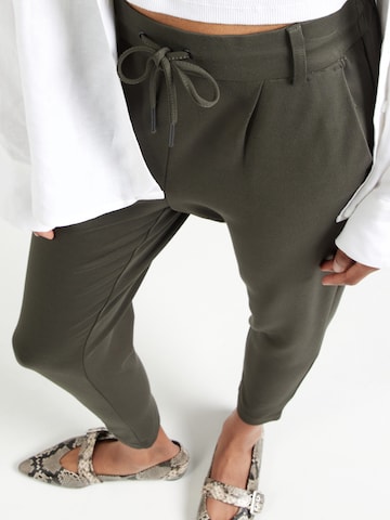 Slimfit Pantaloni cutați 'ONLPoptrash' de la ONLY pe verde