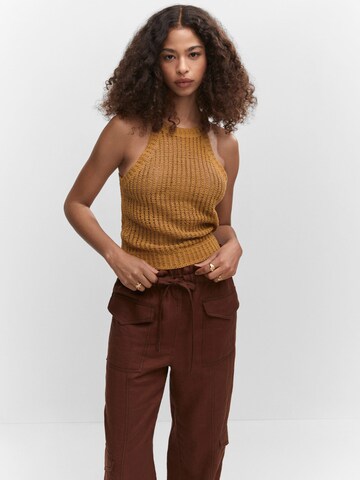 Tops en tricot 'FUSTA' MANGO en marron : devant