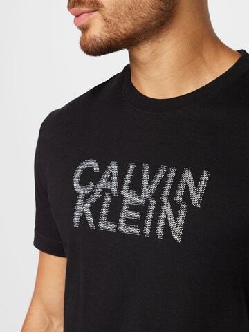 Calvin Klein T-Shirt in Schwarz