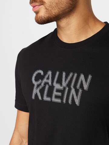 Calvin Klein Tričko - Čierna
