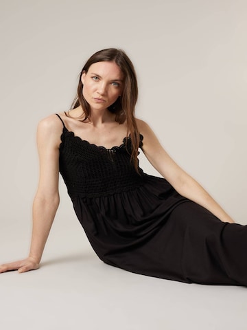 Deeluxe Dress 'Kalea' in Black